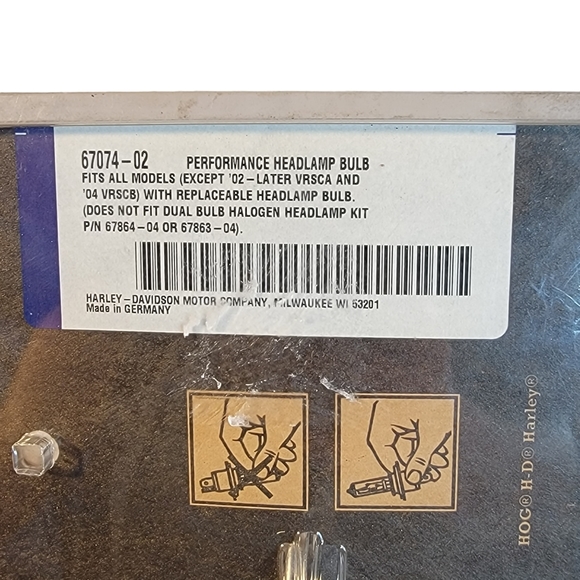 Harley Davidson High Output Headlamp Bulb 67074-02 - Picture 8 of 8